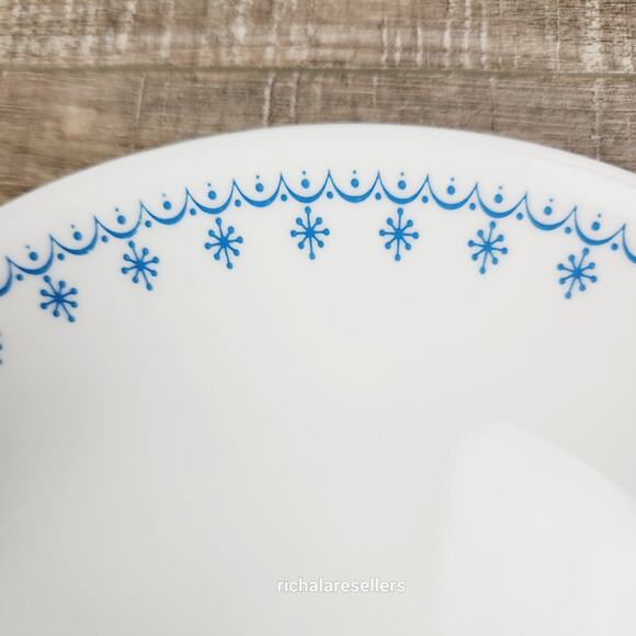 Corelle Snowflake Blue 8.5" Salad Plates Lot of 3 Corning Vintage - Picture 3 of 7